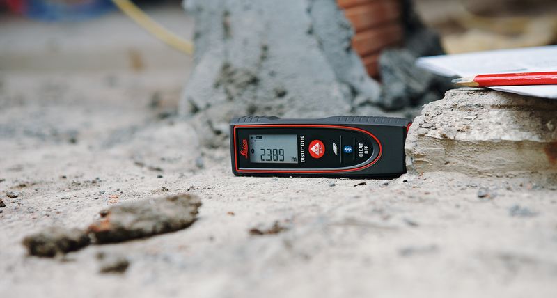 Samaya-Malenkaya-Lazernaya-Ruletka-Dalnomer-dlya-sebya-Leica-DISTO-D110-IP54 Leica DISTO X4: самая маленькая лазерная рулетка для площадных измерений (фото)